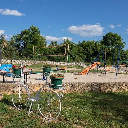 Holiday Home Sego With Private Pool Veliki Brocanac Luaran gambar